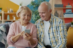 Подати заяву на субсидію можна онлайн через портал «Дія» або додаток Пенсійного фонду