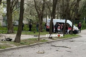 Уламок дрона, який впав у Києві під час атаки 28 квітня 2026 року