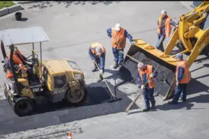 За 2,5 роки проведено понад 4 тис. процедур публічних закупівель з ремонту та обслуговування доріг