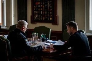 Президент наголосив, що Україна має збільшувати втрати ворога, активніше використовувати дрони на фронті та розширювати удари по РФ