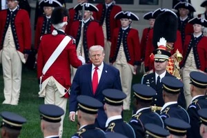 Трамп наказав перекрити шлях до іранських портів