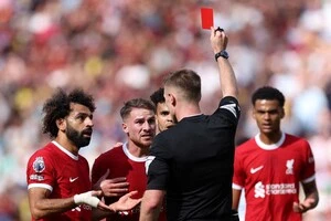 Арбітри зможуть вилучати футболістів за новими підставами