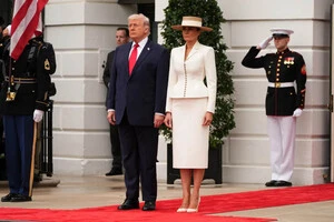 Меланія та Дональд Трамп зустрілися з королівською родиною Великої Британії у Білому домі