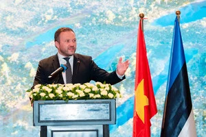Глава МЗС Естонії Маргус Цахкна розкритикував заяву президента країни про «втрачені можливості» для переговорів з РФ