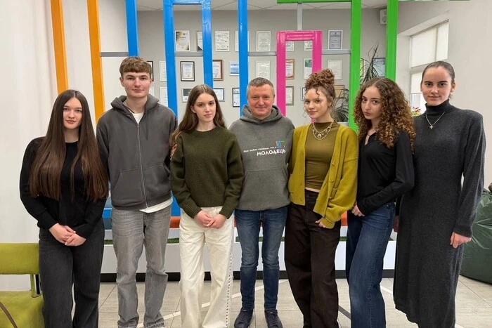 Школярі з України посіли друге місце на світовому техатоні