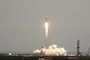США успішно вивели на орбіту надважку ракету Falcon Heavy (відео)