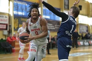 «Рівне» перемогло «Харківських Соколів» 92:87