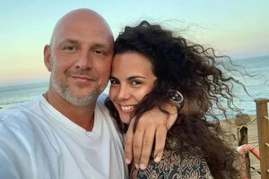  Потап і Настя Каменських з початку повномаштабного вторгнення виїхали за кордон
