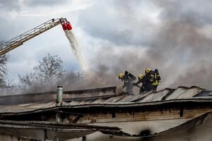Ранком 2 травня рятувальники завершили роботи з ліквідації пожежі