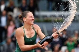 Марта у двох сетах у фіналі турніру WTA 1000 у Мадриді перемогла росіянку Мірру Андрєєву – 6:3, 7:5