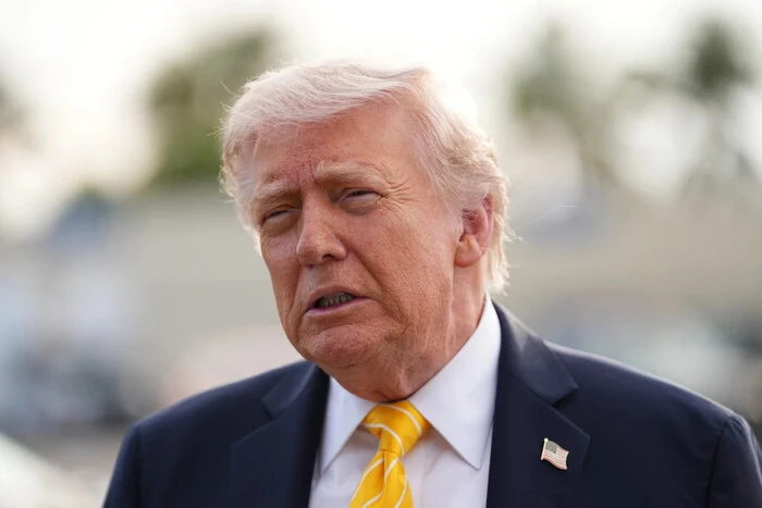 Трамп заявив, що розглядає нову пропозицію Ірану щодо миру