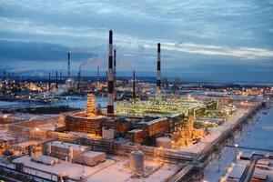 Удар по НПЗ у Киришах зупинив переробку нафти