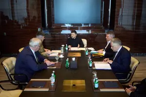 Президент: Україна робить свій внесок у стабілізацію та встановлення безпеки