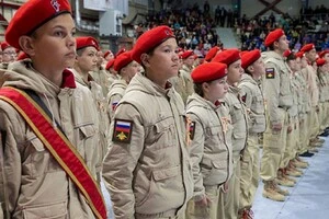 Російські кадети на шикуванні