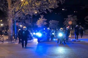 23 поліцейські отримали легкі поранення внаслідок заворушень, які виникли після успіху ПСЖ в 1/2 фіналу Ліги чемпіонів