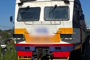 На Київщині літня жінка загинула під колесами електропотяга: деталі трагедії