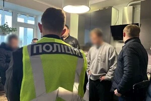 Слідчі провели обшук у помешканнях фігурантів за силової підтримки спецпідрозділу КОРД 