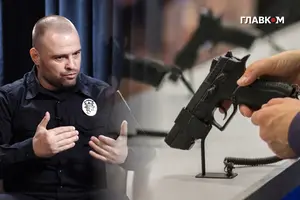 Фацевич підкреслив, що питання порядку носіння такої зброї для самозахисту потребує широкого суспільного обговорення 