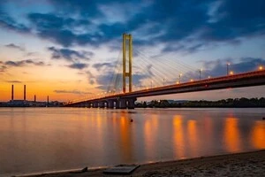 Протиаварійні роботи на естакаді Південного мосту проводили з грудня 2024 року до серпня 2025-го