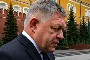 Фіцо у Москві натякнув на конфлікт із Євросоюзом