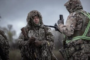 Українські війська виснажують ворога вздовж усієї лінії бойового зіткнення та в тилу