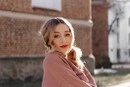 Близьку людину відомої співачки важко поранило на фронті