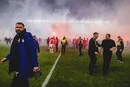 Фанати безглуздо зірвали чемпіонство гранда з Європи атакою на суперника