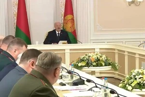 Олександр Лукашенко зібрав військових на нараду
