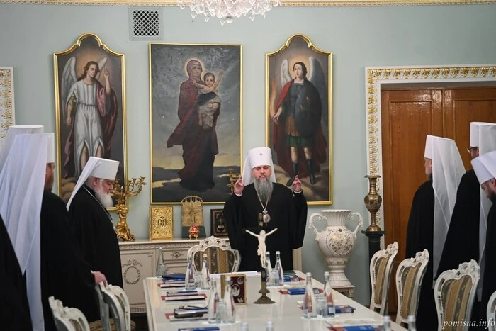Синод Православної церкви України позбавив сану групу «самозваних ієрархів»: подробиці