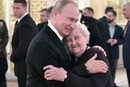 Путін після параду Перемоги вечеряв з жінкою: що про неї відомо (фото)
