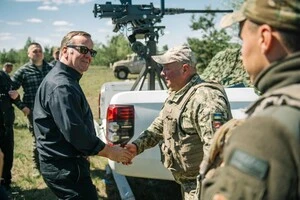 Міністр оборони Німччини Борис Пісторіус відвідав підрозділ ППО, який захищає Київ від атак