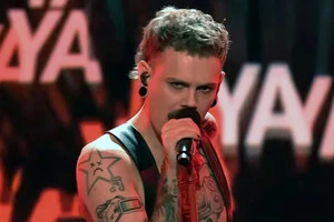 Jonas Lovv закриє другий півфінал своїм драйвовим виступом під Ya Ya Ya