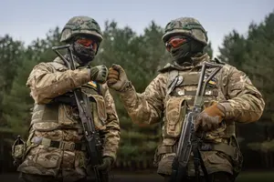 Завдяки діяльності військових товариств, на думку Герсака, можна було б вирішити суспільно важливі питання