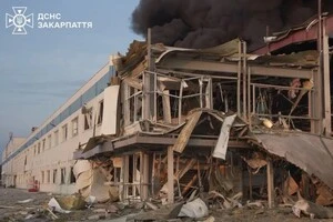 Білий дім публічно не засудив жоден з ударів по американських активах