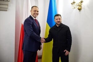 Кароль Навроцький (ліворуч) запевнив Володимира Зеленського, що підтримка України продовжуватиметься