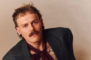 Jonas Lovv закриє другий півфінал своїм драйвовим виступом під Ya Ya Ya