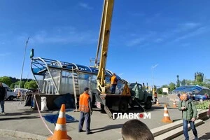 Комунальні служби вже усувають наслідки нічного обстрілу 