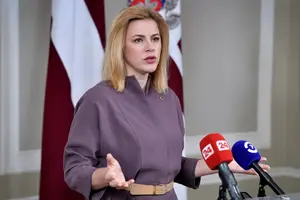Прем'єр-міністерка Латвії Евіка Сіліня звернулася до Сейму з проханням прийняти її відставку