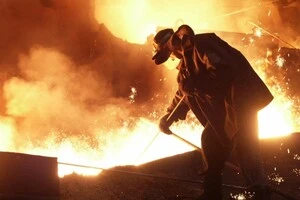 ЄС планує скоротити квоти на імпорт сталі майже вдвічі: Україна може втратити понад €1 млрд – FT