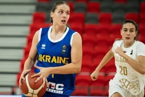 У сезоні чемпіонату Латвії U-19 Тупало в середньому набирала 7.9 очка, 4.2 підбирання, 2.5 перехоплення
