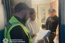 Зловмисник видурив у доньки загиблого військового 700 тис. грн: подробиці слідства (фото)