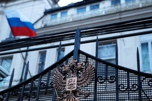 Британський уряд виправдовується через пом’якшення санкцій проти РФ