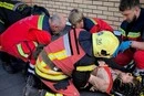 В Ірпені чоловік впав на дах магазину з восьмого поверху житлового будинку (фото)