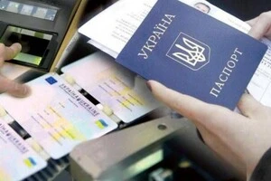 «Мігранти заполонили Україну!» А що каже статистика Міграційної служби?