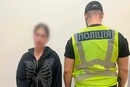 У Києві дівчина вдарила військового пляшкою по голові через зауваження в тролейбусі