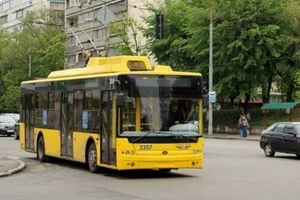 У «Київпастрансі» перепрошують за тимчасові незручності