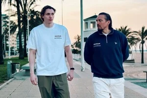 Даніель Лапін та Олександр Усик під час підготовки до боїв