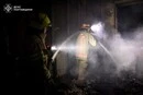 Нічний удар по Полтаві: рятувальники ліквідували масштабну пожежу в адмінбудівлі 