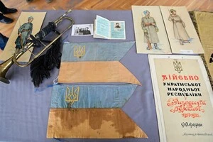 Експонати виставки «Шлях героїв. Пам’яті Симона Петлюри» 