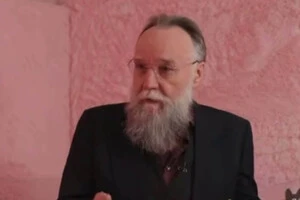 Дугін запропонував ще жорсткіше регулювати доступ росіян до інтернету